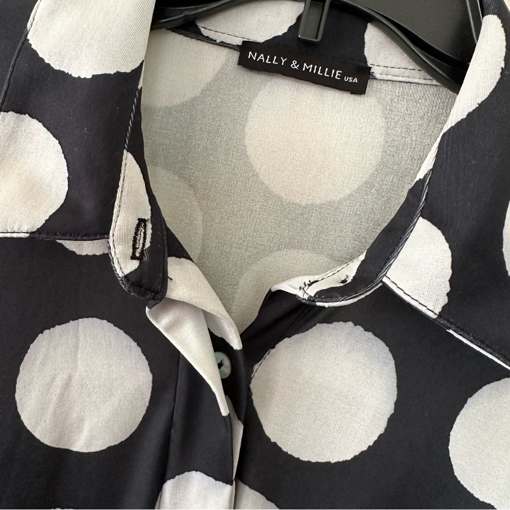 Nally & Millie Tunic Top One Size Never Worn